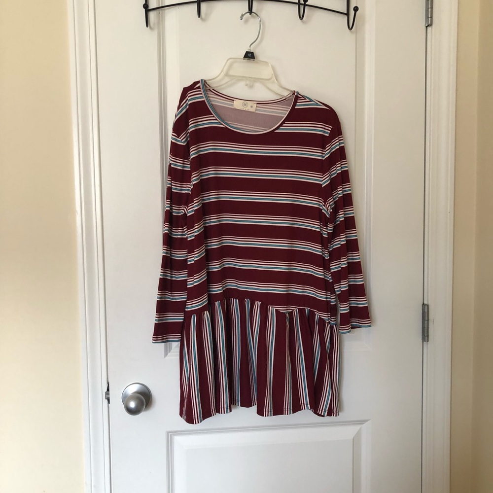 Long sleeve burgundy ruffle top
